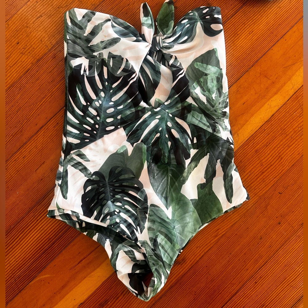 STONE FOX SWIM XS